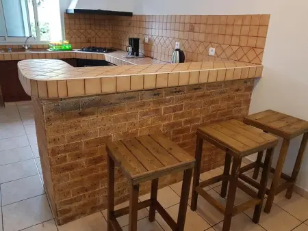 Charmante Maison avec Jardin à Tampon, Maison 4 personnes à Tampon - Photo 5