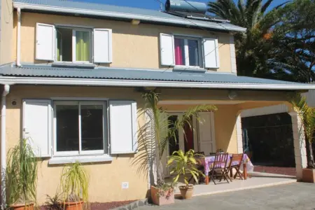 Charmante Maison avec Jardin à Tampon, Maison 4 personnes à Tampon - Photo 15