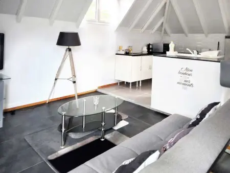 Studio lumineux avec vue sur la mer à Baillif – 45 m² + Terrasse - Photo 6