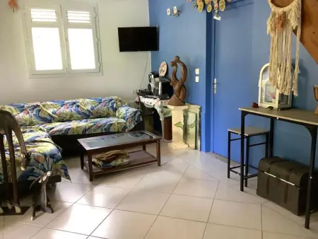 Maison accueillante à Gros Morne avec parking gratuit. - Photo 1