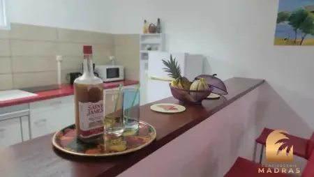 Maison de charme avec vue sur la mer à Sainte-Marie - Photo 8