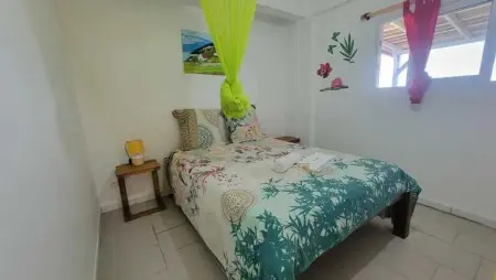 Maison de charme avec vue sur la mer à Sainte-Marie - Photo 9