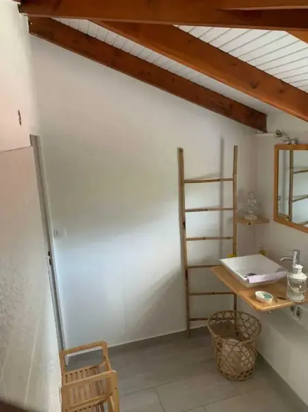 Studio cosy à Capesterre-Belle-Eau avec terrasse - Photo 6