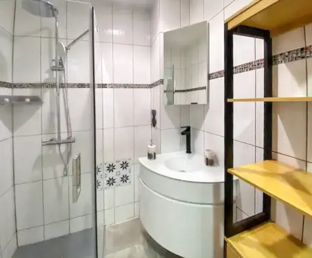 Appartement moderne avec vue sur la mer - La Trinité - 79.8 m² - Photo 11