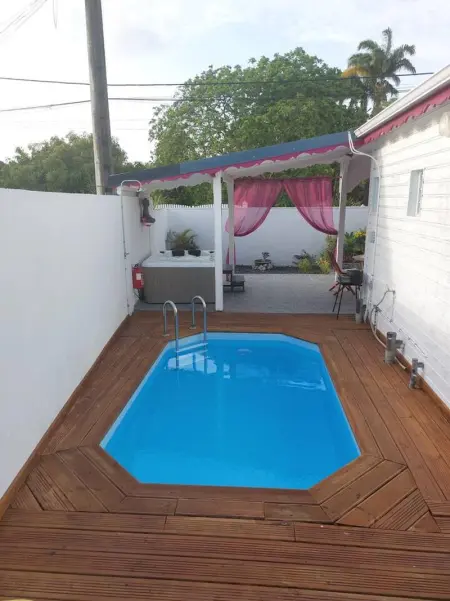 Villa à Saint François, Villa pittoresque à Saint-François avec piscine et jacuzzi - L1069735