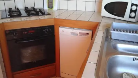 Appartement élégant à Le Tampon, Vue Mer, Appartement 4 personnes à Le Tampon - Photo 8