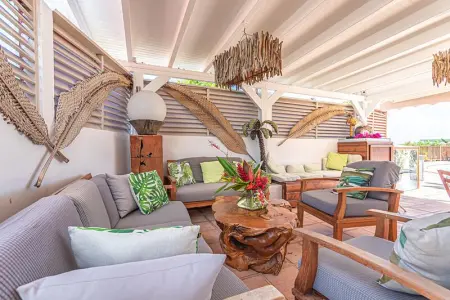 Bungalow confortable à Bouillante, 40 m² avec piscine partagée - Photo 4