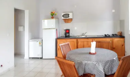 Appartement confortable à Capesterre, 40 m², jardin agréable - Photo 4