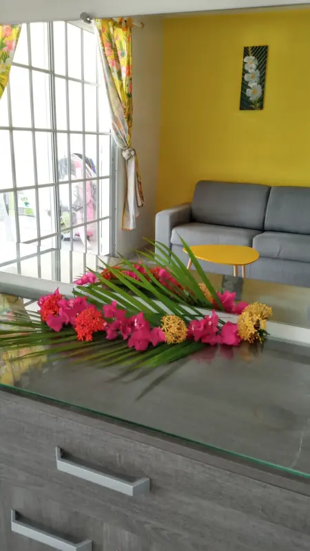 Appartement charmant à Sainte-Anne avec piscine partagée, 80 m² - Photo 1