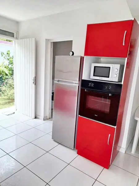 Maison charmante proche de la plage au Moule avec piscine - Photo 6