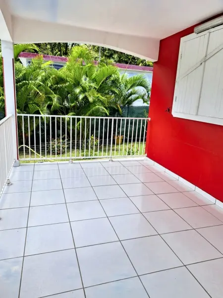 Maison charmante proche de la plage au Moule avec piscine - Photo 9