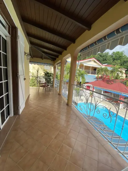 Appartement moderne à Pointe-Noire - 36 m² - Piscine & Jacuzzi - Photo 6