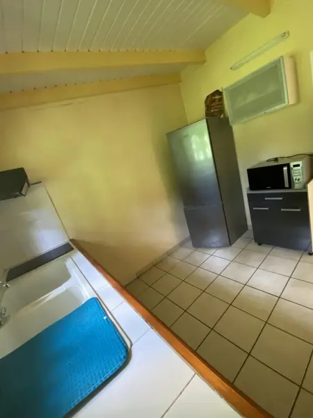 Appartement lumineux à Pointe-Noire avec piscine partagée - Photo 3