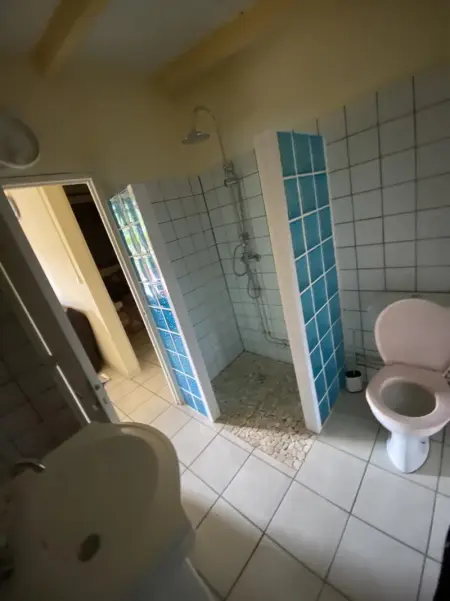 Appartement lumineux à Pointe-Noire avec piscine partagée - Photo 6