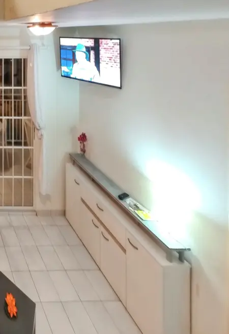 Appartement moderne à Sainte-Anne - Piscine & Jardin - 80 m² - Photo 4