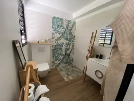 Appartement vue mer avec piscine privée à La Trinité, 98m² - Photo 4