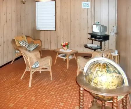 Maison spacieuse et charmante aux Anses-d'Arlet avec vue sur mer - Photo 2