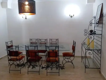 Appartement chic à Casablanca avec piscine partagée - 100 m² - Photo 2