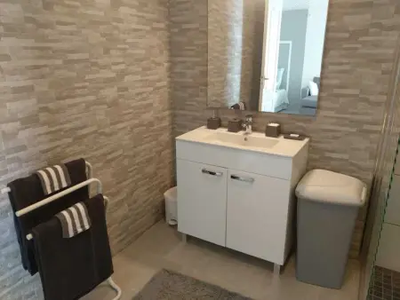 Studio charmant avec vue sur la mer - 45 m² - Le Robert - Photo 11