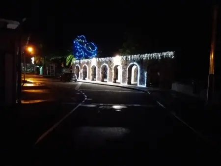 Chaleureuse maison au Moule avec piscine partagée - Photo 11