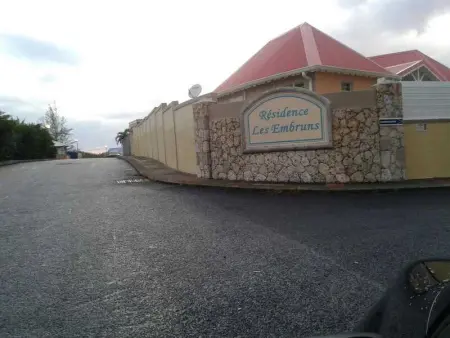 Chaleureuse maison au Moule avec piscine partagée - Photo 19