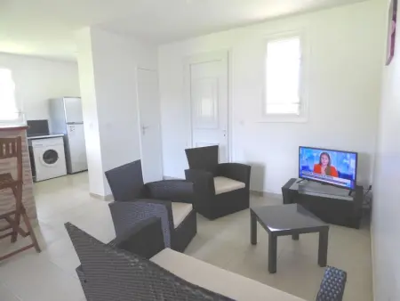 Appartement cosy Les Trois-Îlets 85 m² jardin verdoyant - Photo 4