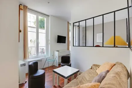 Appartement à Paris, DF-6-MADAGASCAR - L1069961