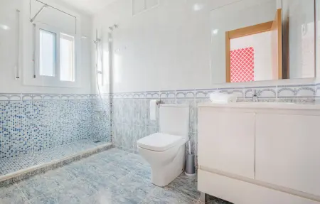 Location Maison 7 personnes à CALAFELL - Photo 25