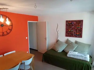 Appartement à Enchastrayes, Studio Cabine pour 4 pers. proche station Sauze - L1070011