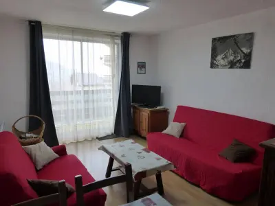 Appartement à Enchastrayes, Studio au centre de Sauze avec balcon - L1070029