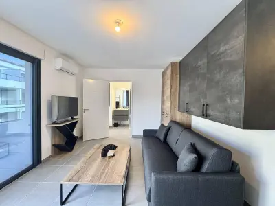 Appartement à Propriano, Studio moderne et lumineux avec parking proche centre-ville - L1070528