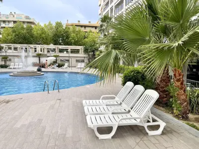 Appartement à Salou, Appartement climatisé avec piscine à Salou, proche plage et Port Aventura - L1070768