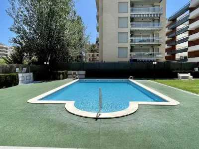 Appartement à La Pineda, Appartement avec Grande Terrasse et Piscine à 1 min de la Plage - L1070789