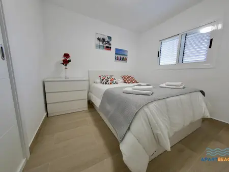 Appartement spacieux à La Pineda, 3 chambres, climatisé, front de mer - Photo 11