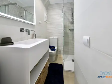 Appartement spacieux à La Pineda, 3 chambres, climatisé, front de mer - Photo 13