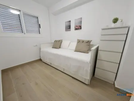 Appartement spacieux à La Pineda, 3 chambres, climatisé, front de mer - Photo 20