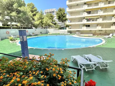 Appartement à Salou, Appartement Climatisé avec Piscine à Salou, à Deux Pas de la Plage - L1070847