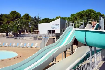Domaine résidentiel de Plein Air La Pinède 1, Retraite en bungalow au Cap d'Agde - Photo 9