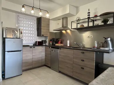 Appartement à Banyuls sur Mer, Triplex 3 pièces près de la plage à Banyuls-sur-Mer, parking, 4 personnes - L1071035
