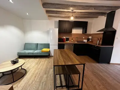 Maison à Vicq sur Gartempe, Maison de charme T3 rénovée avec jardin à Vicq-sur-Gartempe, proche La Roche-Posay - L1071048
