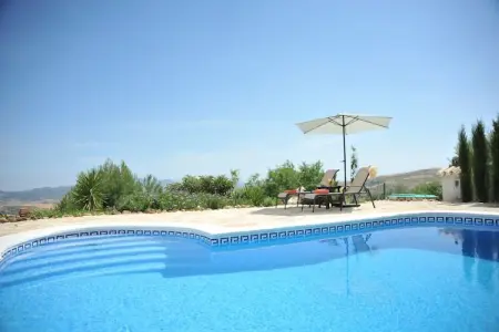 La Villa de Gema, Maison de campagne rustique avec piscine privée et vue imprenable sur le Torcal de Antequera - Photo 14