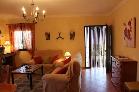 La Villa de Gema, Maison de campagne rustique avec piscine privée et vue imprenable sur le Torcal de Antequera - Photo 16