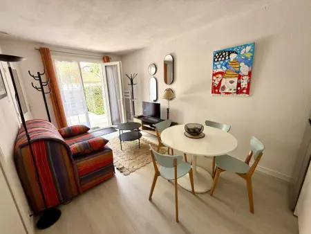 AGREABLE APPARTEMENT REFAIT A NEUF DANS UNE RESIDENCE DE VACANCES - Photo 5