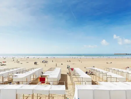 AGREABLE APPARTEMENT REFAIT A NEUF DANS UNE RESIDENCE DE VACANCES - Photo 10