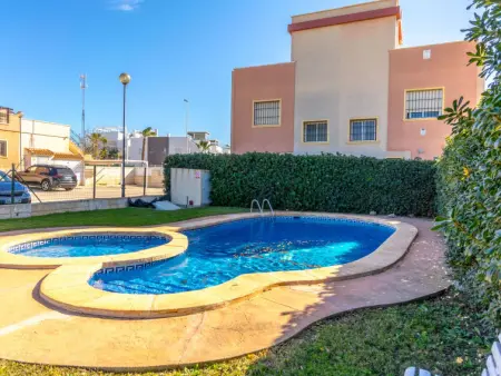 Appartement à Torrevieja, Residencial Villa Madrid - L1071216