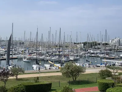 Appartement à Port Camargue, Appartement 2 pièces avec piscine pour 4 personnes - L1071258