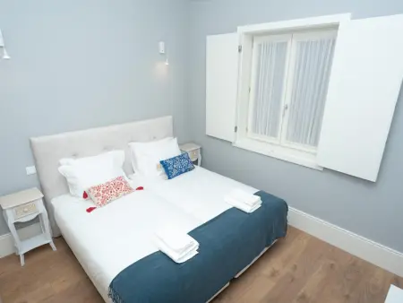 Appartement spacieux rénové avec climatisation, 2 chambres pour 6 personnes à Porto - Photo 24