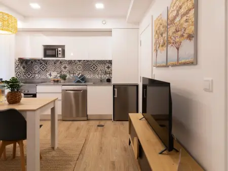 Appartement Confortable avec Jardin à Porto, Appartement 2 personnes à Porto - Photo 2