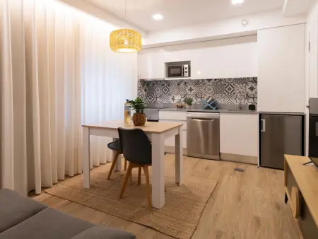 Appartement Confortable avec Jardin à Porto, Appartement 2 personnes à Porto - Photo 10