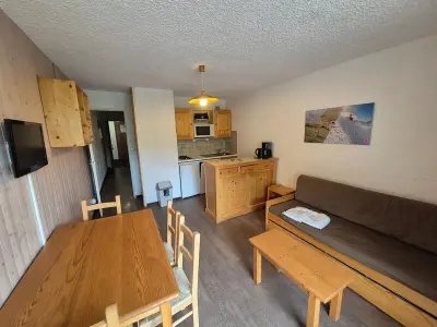 Appartement à Les Deux Alpes, Studio fonctionnel avec balcon, animaux admis - L1071397